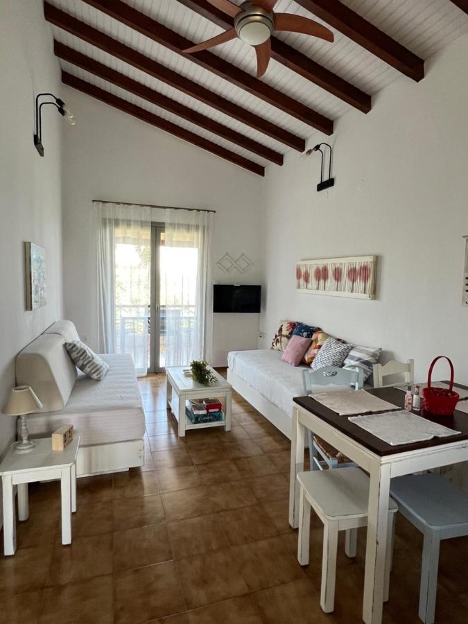 Kitriaí Panagea Holiday Apartments מראה חיצוני תמונה